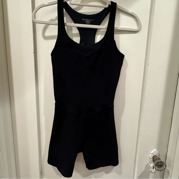 Beyond Yoga Black Ribbed Romper - Picture 1 of 4